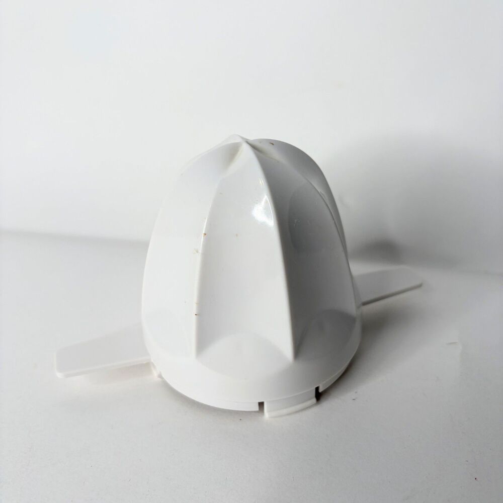 Black & Decker Hand Citrus Juicer HJ29 cone-shaped ribbed reamer Replacement